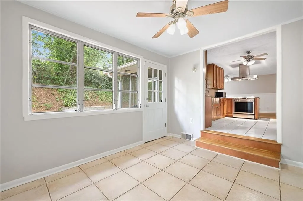 Chamblee, Georgia 30341, United States, 3 Bedrooms Bedrooms, ,2 BathroomsBathrooms,Residential,Pending,114732