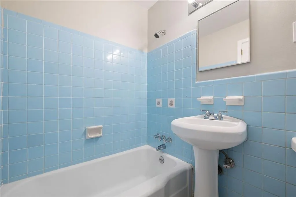 Chamblee, Georgia 30341, United States, 3 Bedrooms Bedrooms, ,2 BathroomsBathrooms,Residential,Pending,114732