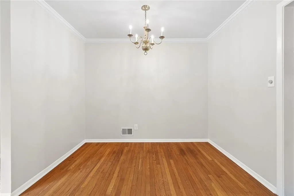 Chamblee, Georgia 30341, United States, 3 Bedrooms Bedrooms, ,2 BathroomsBathrooms,Residential,Pending,114732