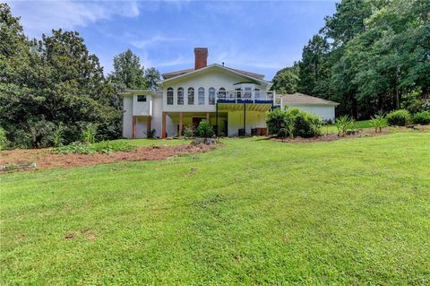 A home in Lilburn