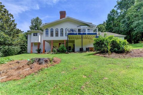 A home in Lilburn