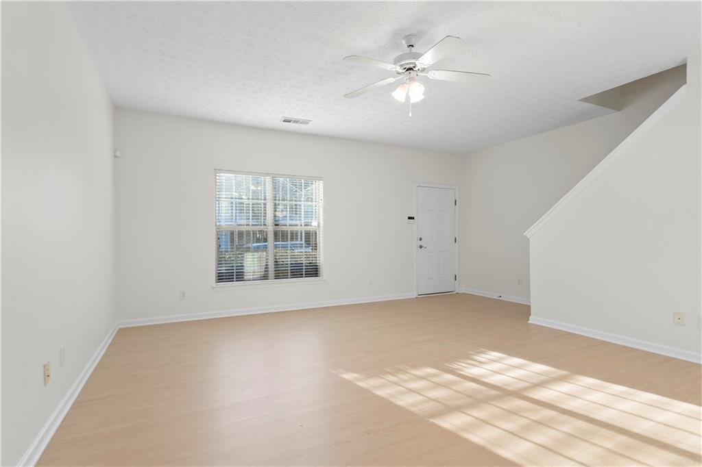 4922 Walden Lake Square