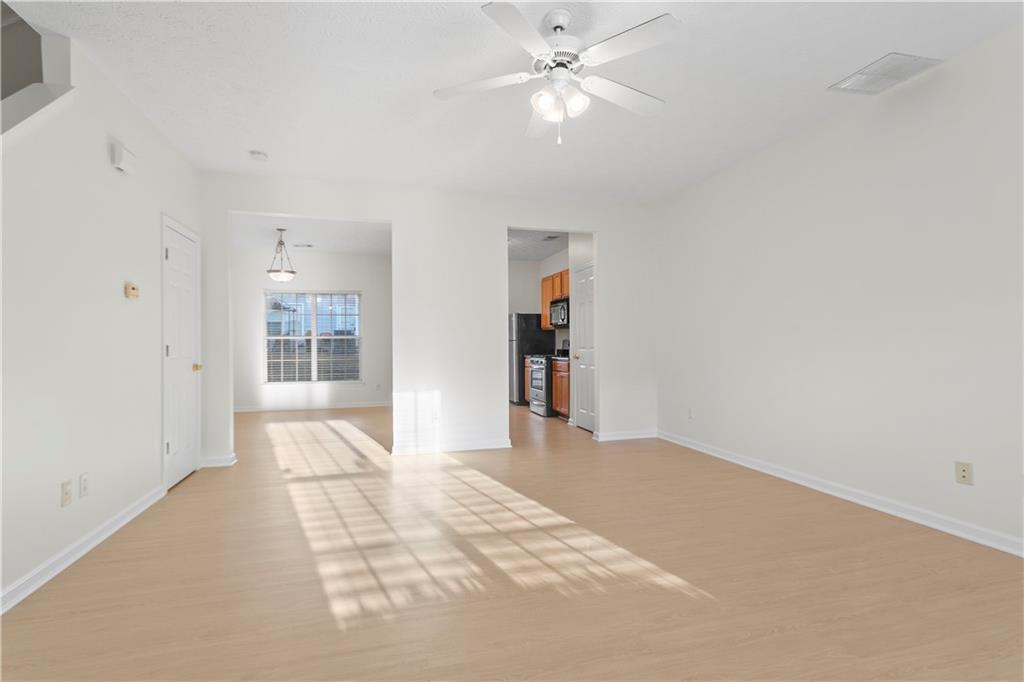 4922 Walden Lake Square