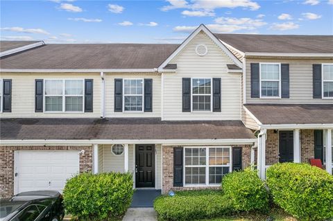 Townhouse For Sale - 2183 Miranda Drive<br/> Morrow, GA 30260