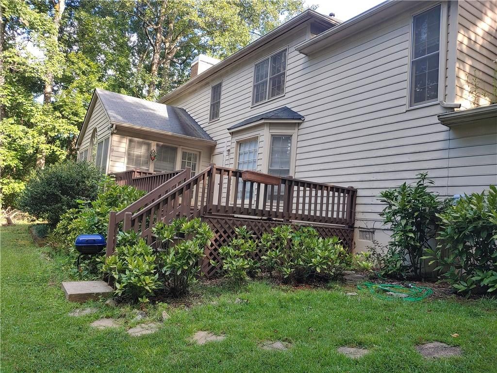 180 Creekview Trail