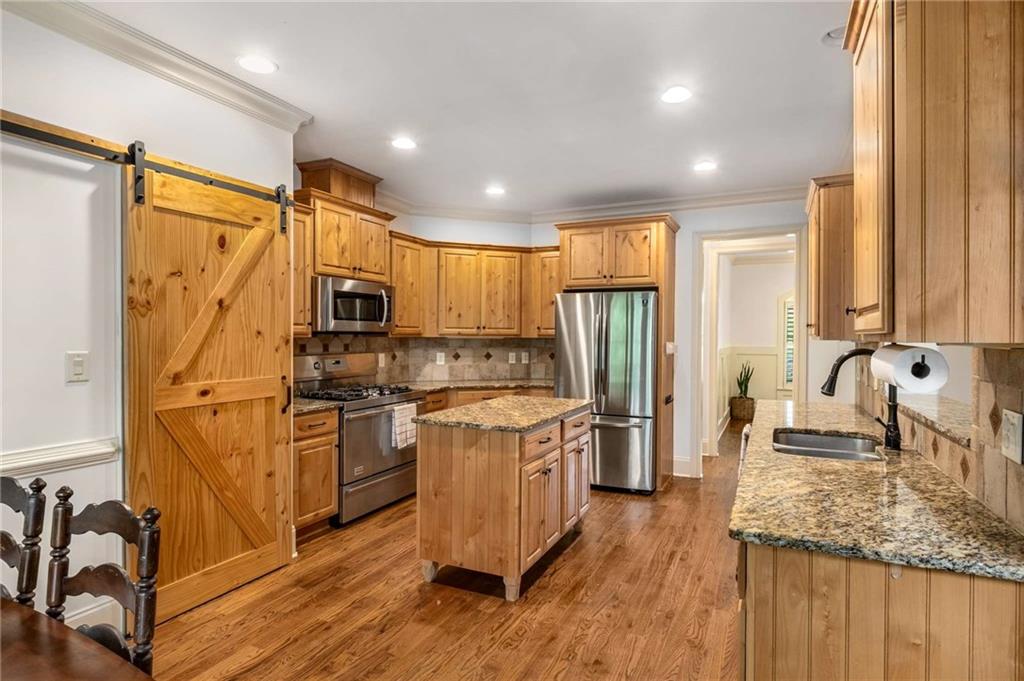 374 Beaumont Farms Drive, Sharpsburg, Georgia image 12