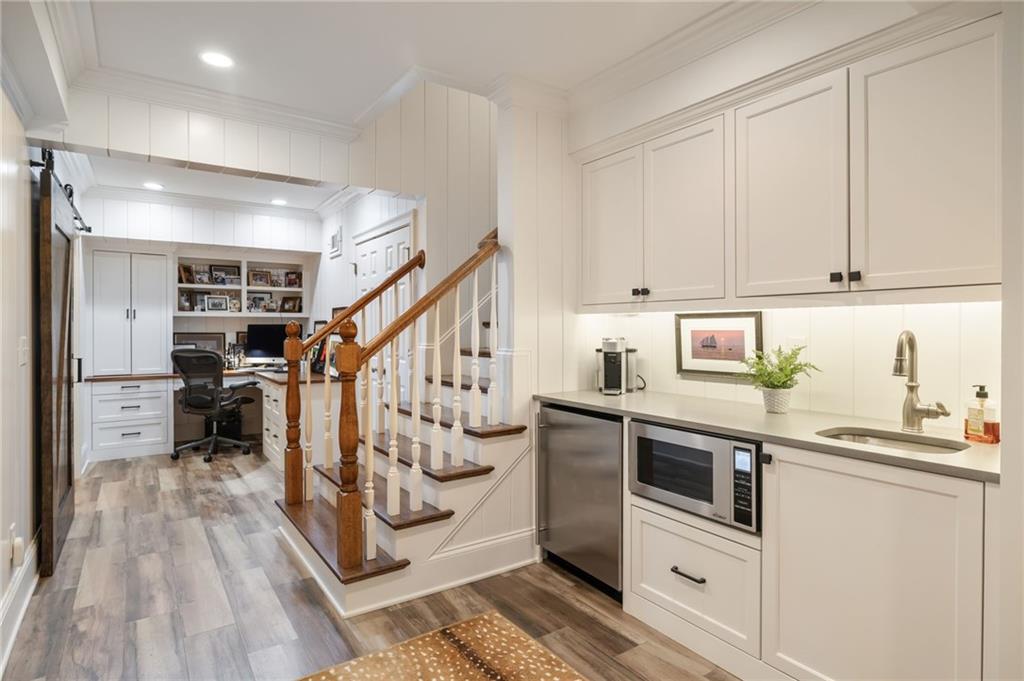 5575 Glen Errol Road, Sandy Springs, Georgia image 34