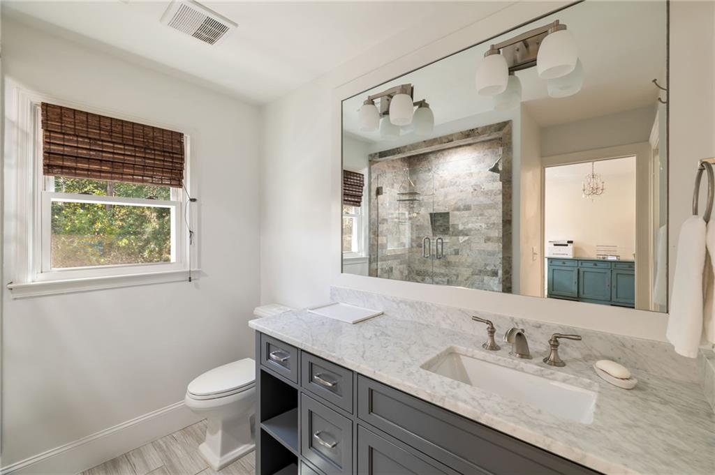 5575 Glen Errol Road, Sandy Springs, Georgia image 28