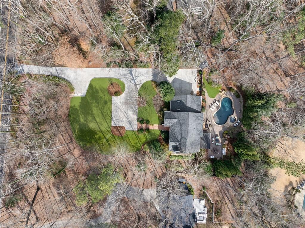 5575 Glen Errol Road, Sandy Springs, Georgia image 47