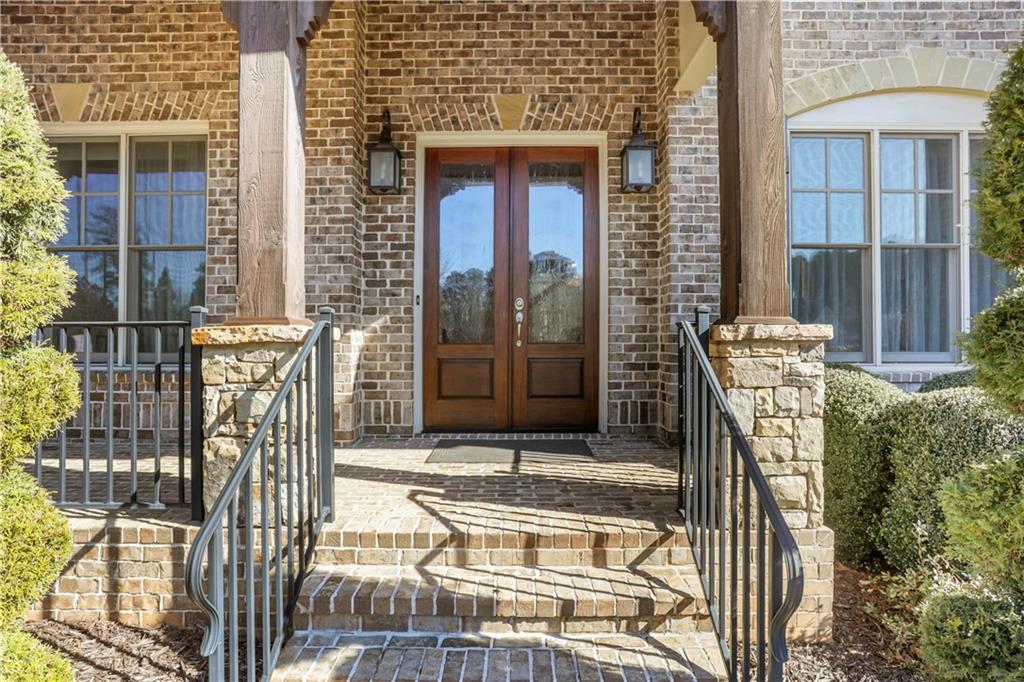 16885 Quayside Drive