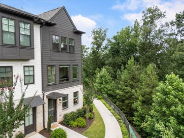 6579 Beacon Drive 327 Atlanta GA 30328