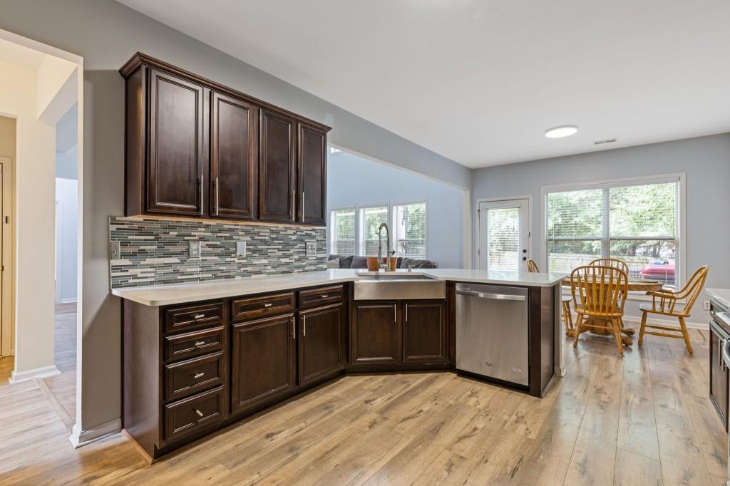 224 Farm Manor Court, Lawrenceville, Georgia image 11