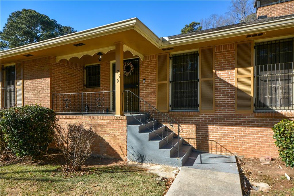 750 Skipper Drive, Atlanta, Georgia image 6