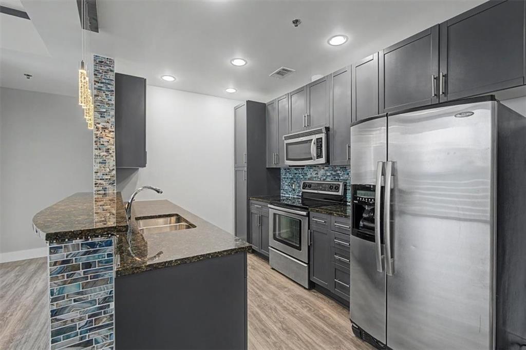 855 Peachtree Street NE 2906