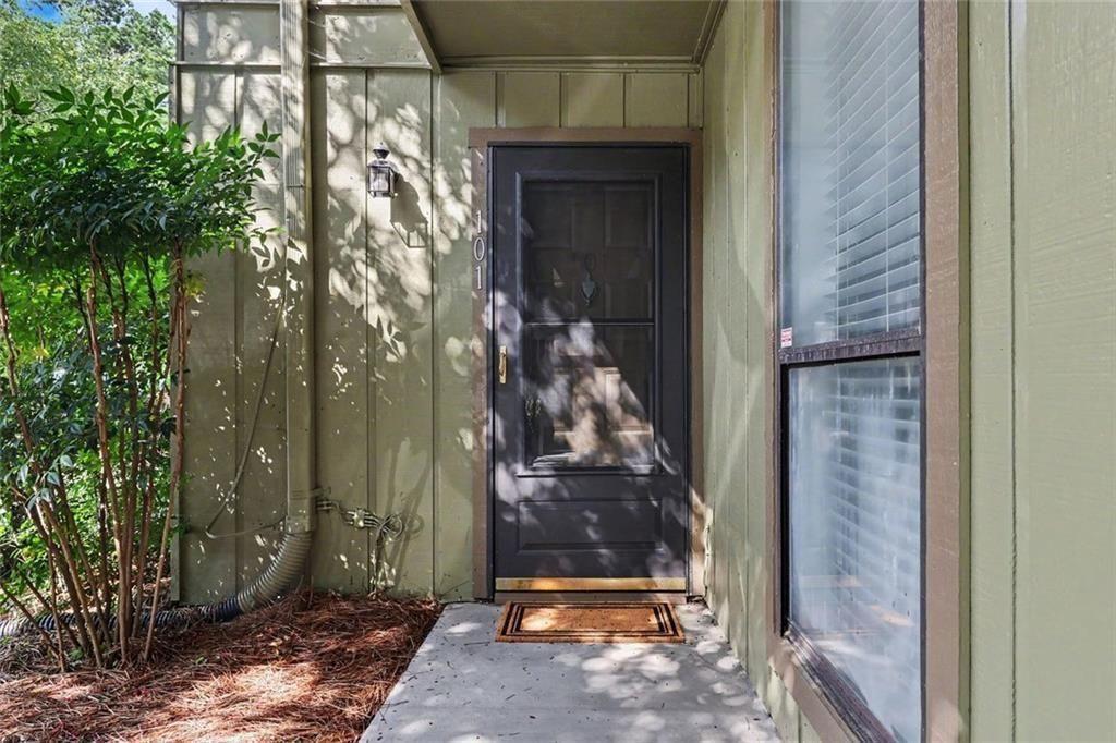101 Dunbar Drive