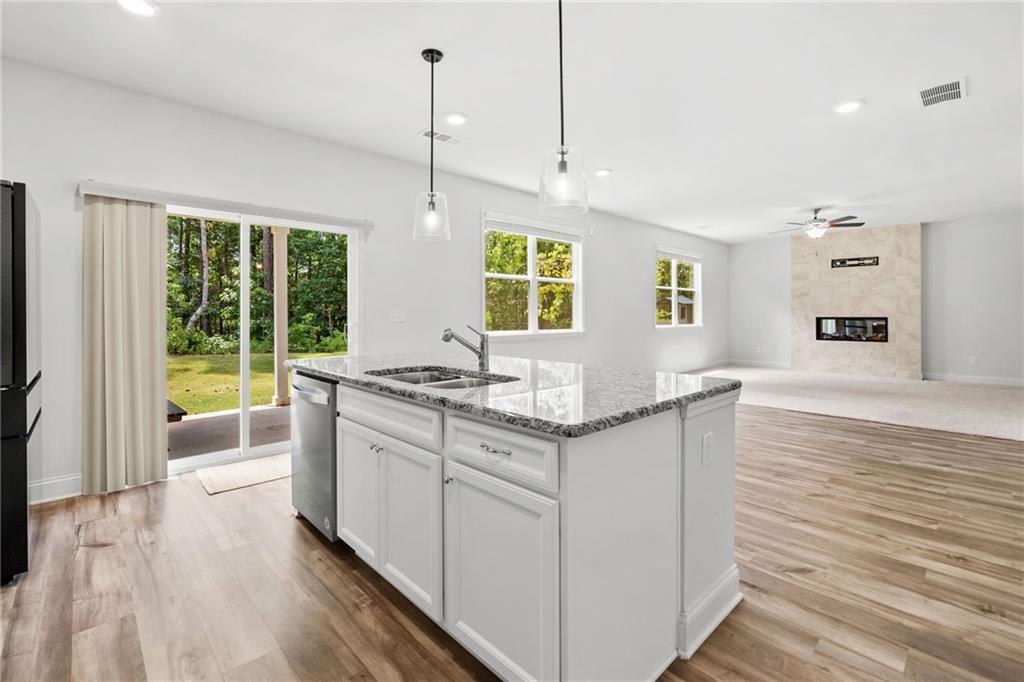 179 Leyland Crossing