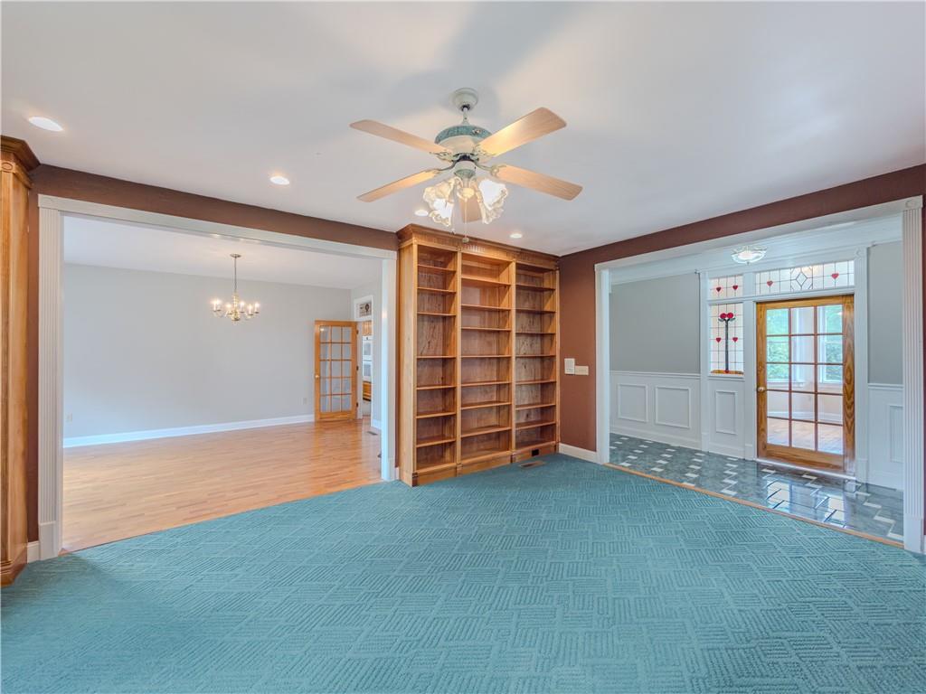 1817 Michael Road