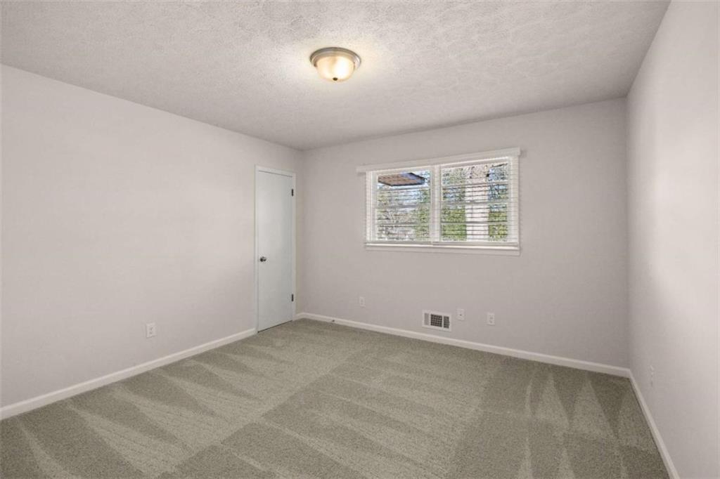 9588 Poston Road, Jonesboro, Georgia image 39
