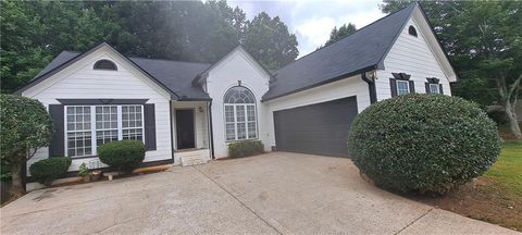 Homes For Rent - 1050 Hillary Lane<br/> Lawrenceville, GA 30043