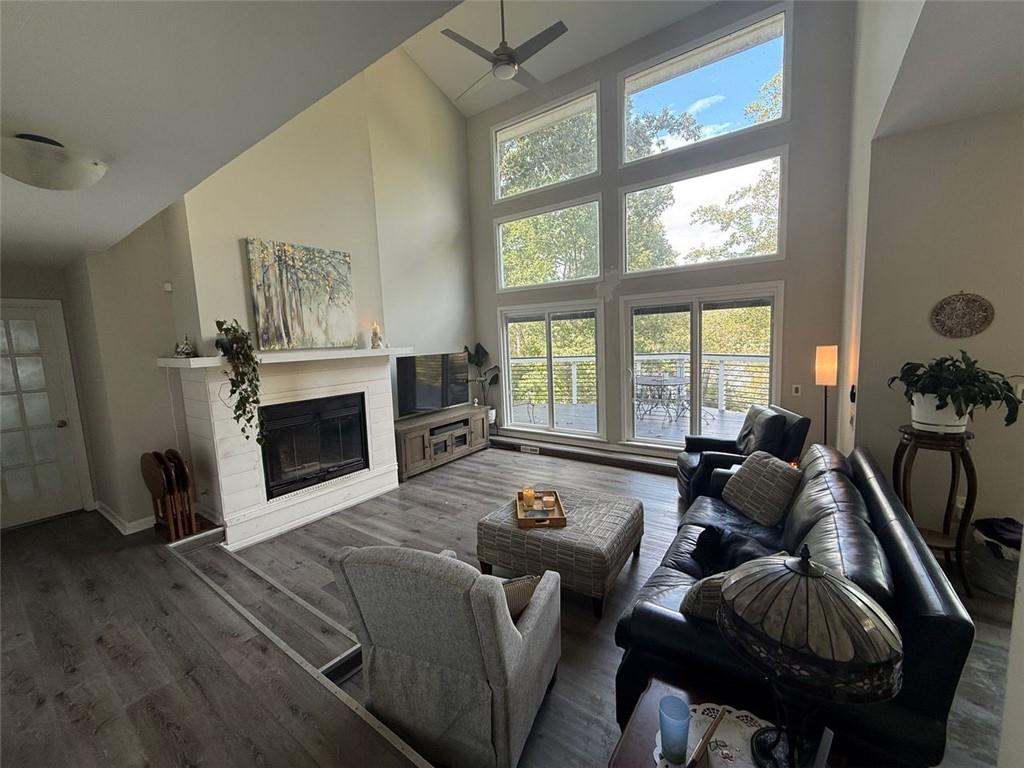 8515 Lake Drive