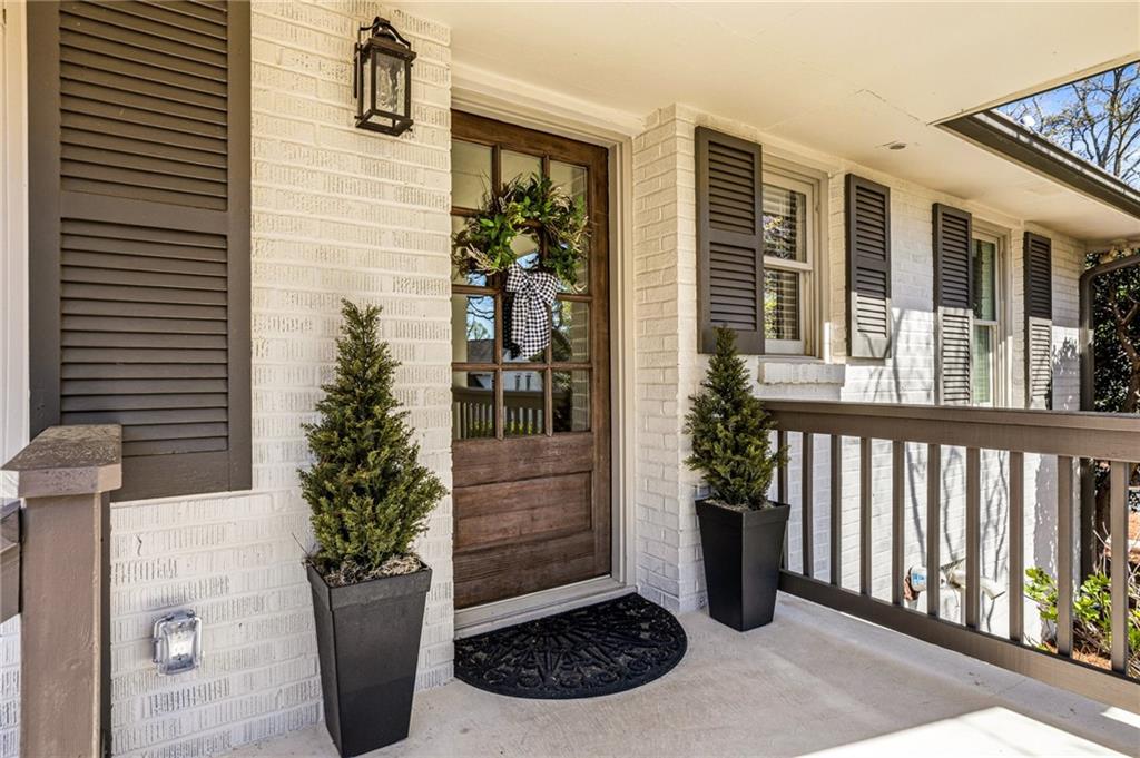 1450 Cheshire Way NE