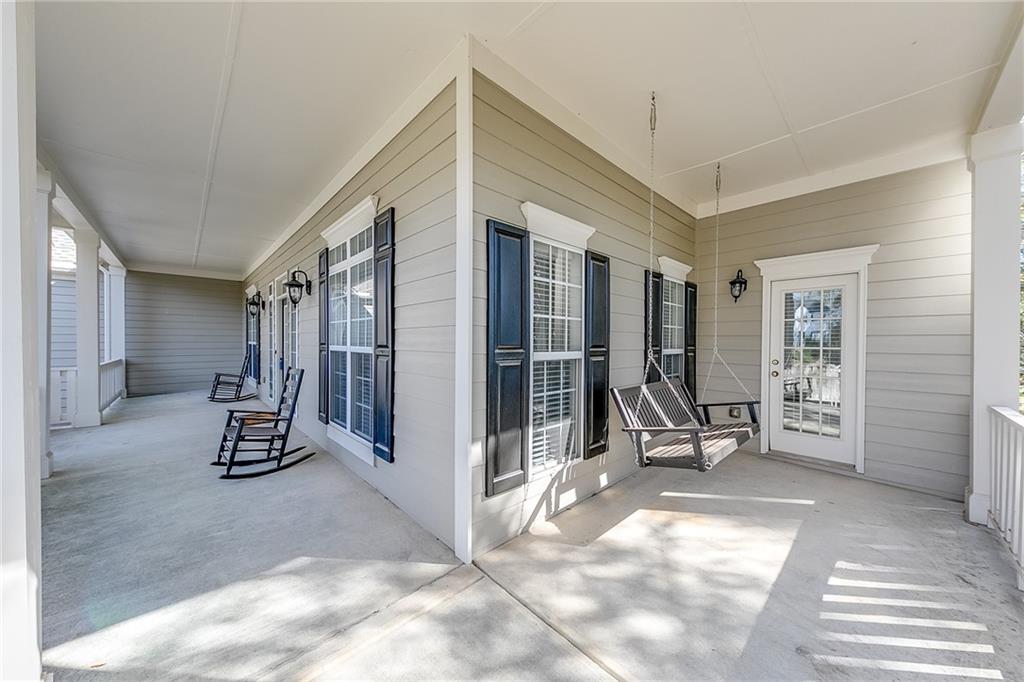 1151 Emperor Lane, Hoschton, Georgia image 5