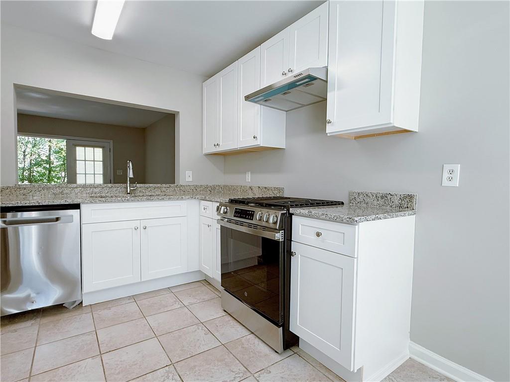 Oakpointe - Residential Lease