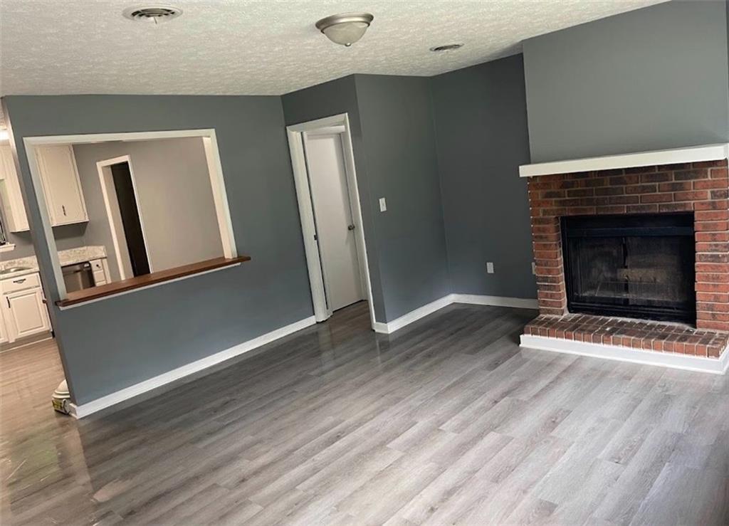 1290 White Oak Drive