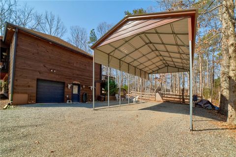 A home in Ellijay