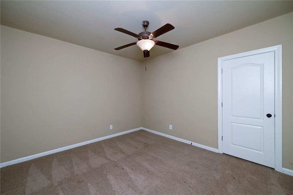 7804 Gusty Trail, Douglasville, Georgia image 35