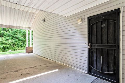 A home in Lithonia