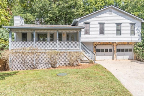 Homes For Sale - 311 Natalie Drive<br/> Lawrenceville, GA 30043