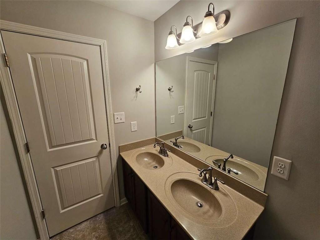 1021 Rock Elm Drive, Auburn, Georgia image 28