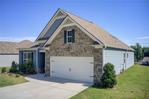 A home in Fairburn