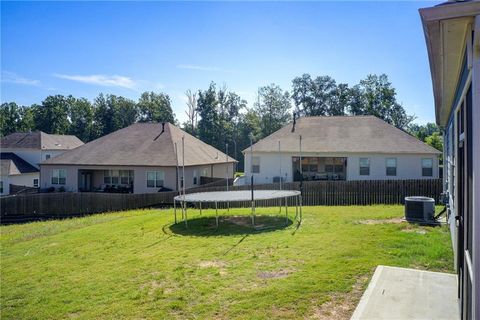 A home in Fairburn