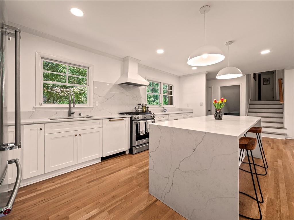 2077 Trailmark Drive