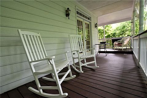 A home in Lilburn