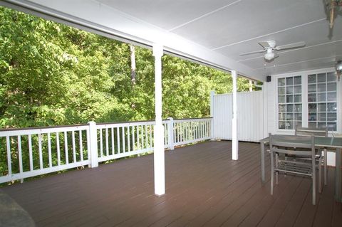 A home in Lilburn