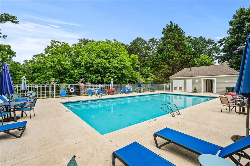 3770 Wake Robin Way