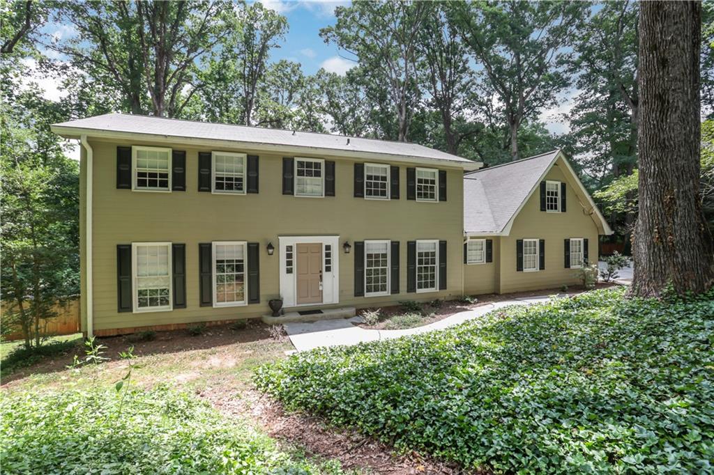 2225 Mountain Creek Drive