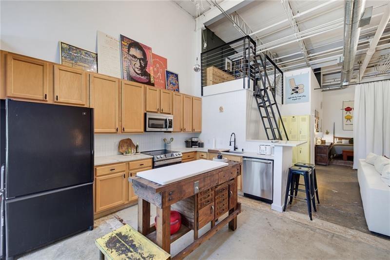 174 Chester Avenue SE 128