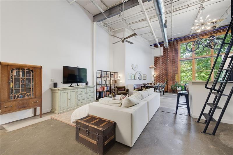 174 Chester Avenue SE 128
