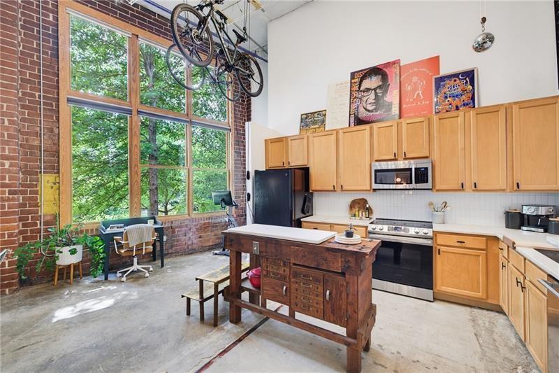 174 Chester Avenue SE 128