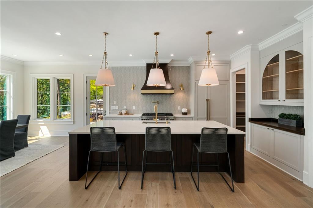 1068 Moores Mill Road, Atlanta, Georgia image 11
