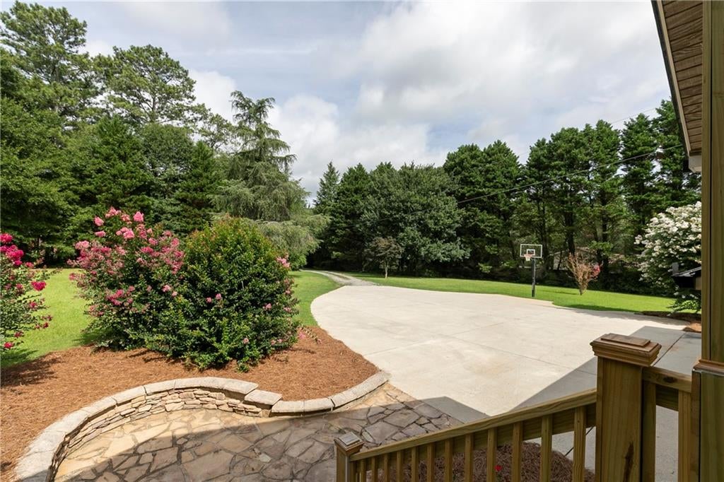 3021 Old Lost Mountain Road