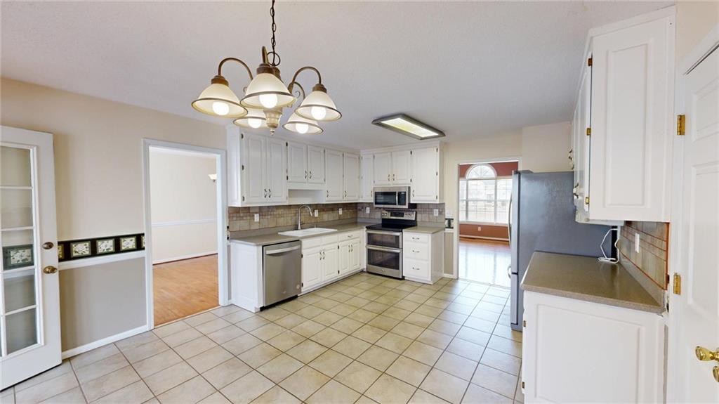 3336 Franklin Forest Drive, Winston, Georgia image 4