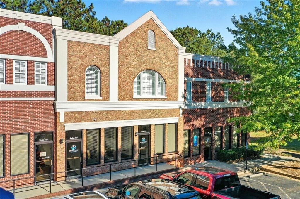 1600 River Park Boulevard 204