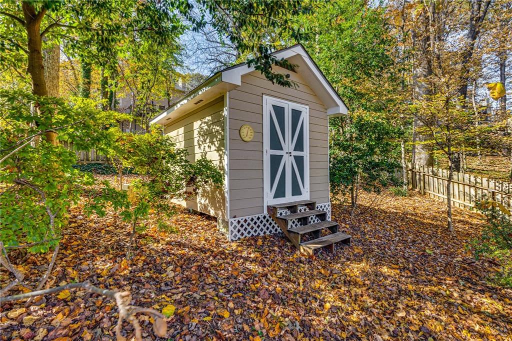 FLOWERS CROSSING - Residential