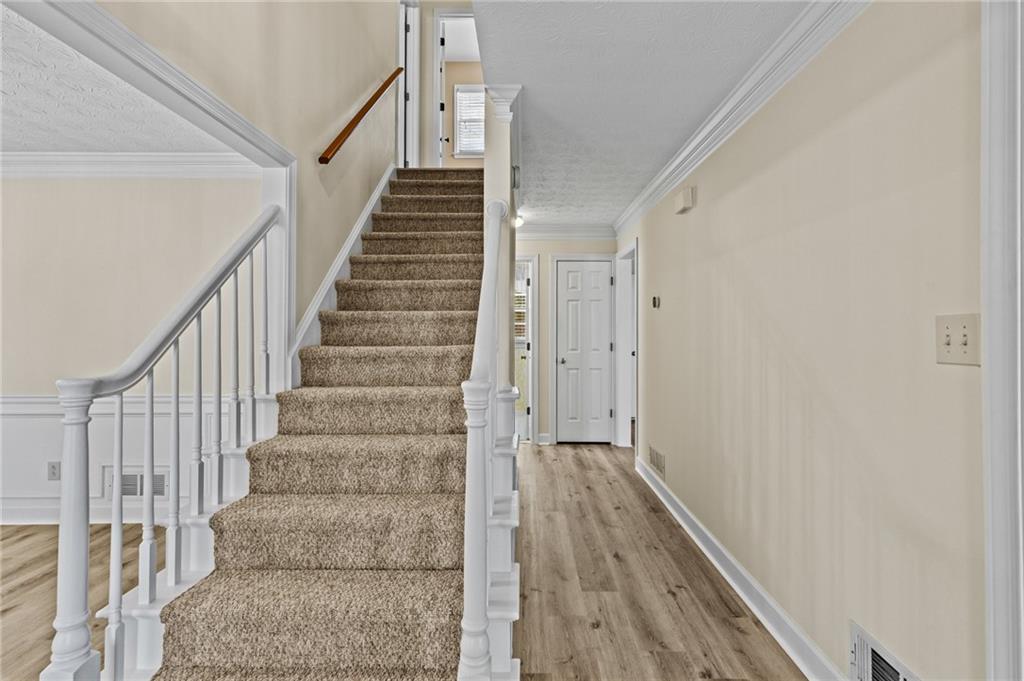 FLOWERS CROSSING - Residential