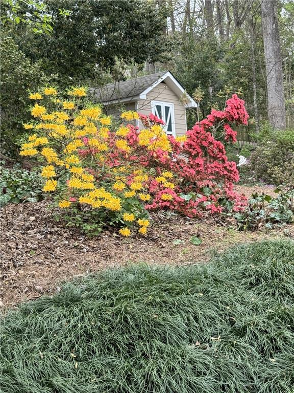 FLOWERS CROSSING - Residential